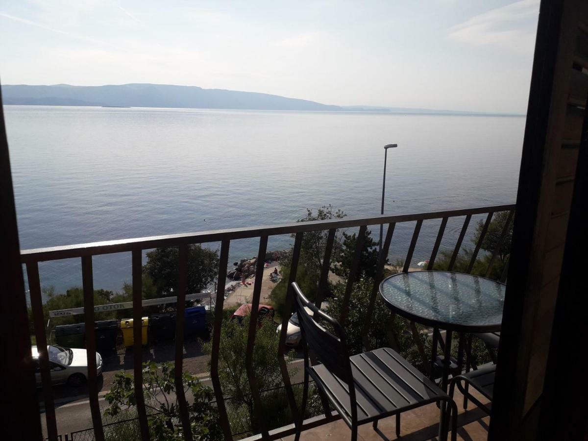 Apartment Denis Сен Екстериор снимка